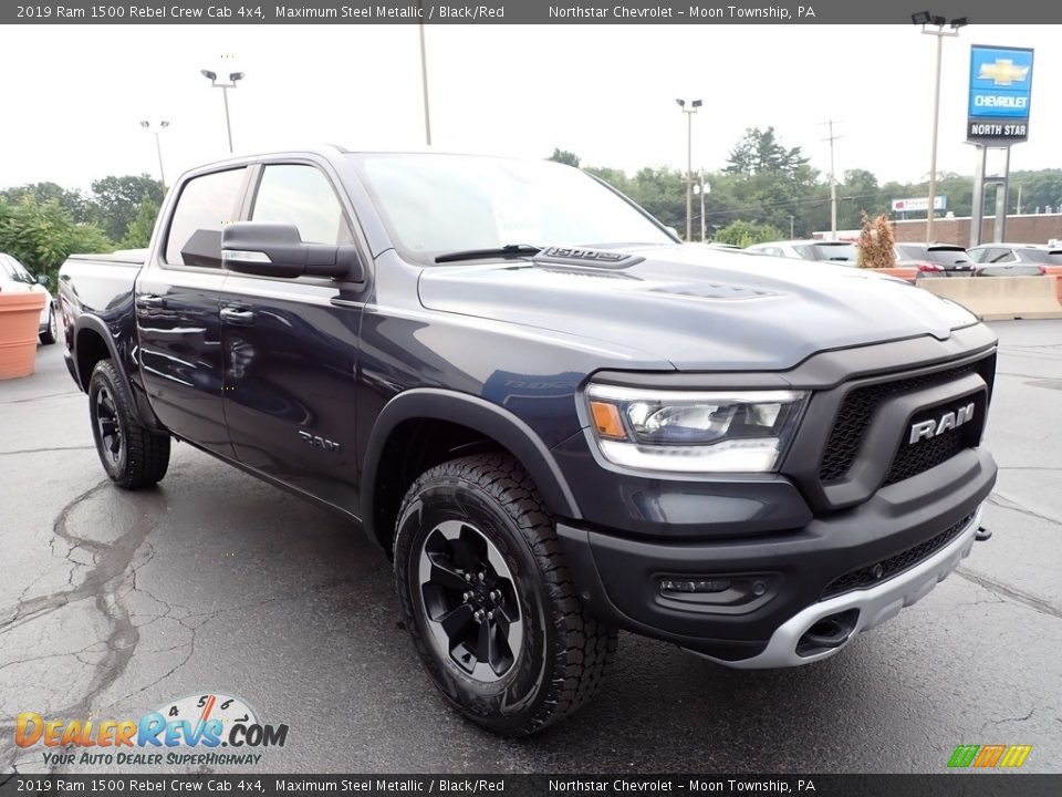 2019 Ram 1500 Rebel Crew Cab 4x4 Maximum Steel Metallic / Black/Red Photo #10