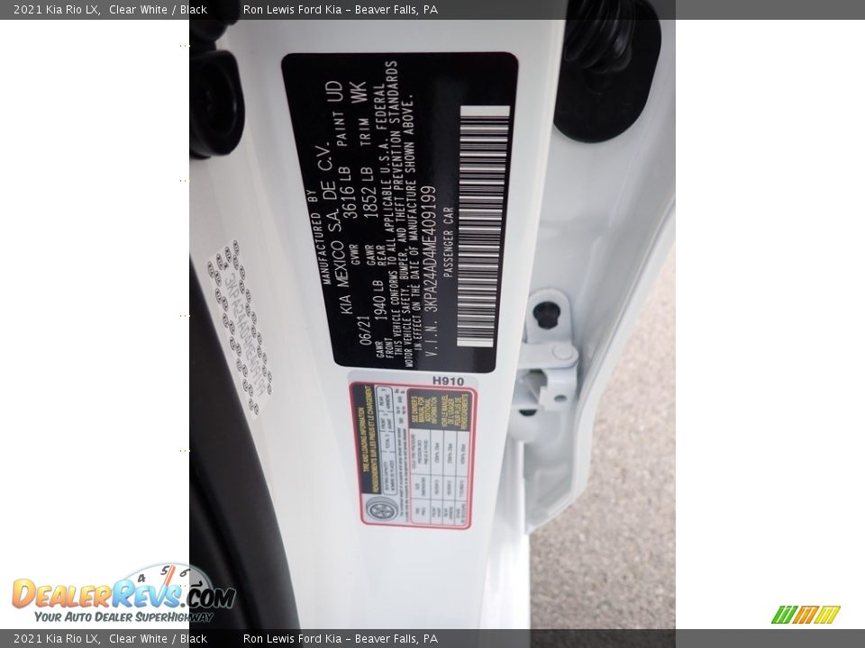 2021 Kia Rio LX Clear White / Black Photo #14