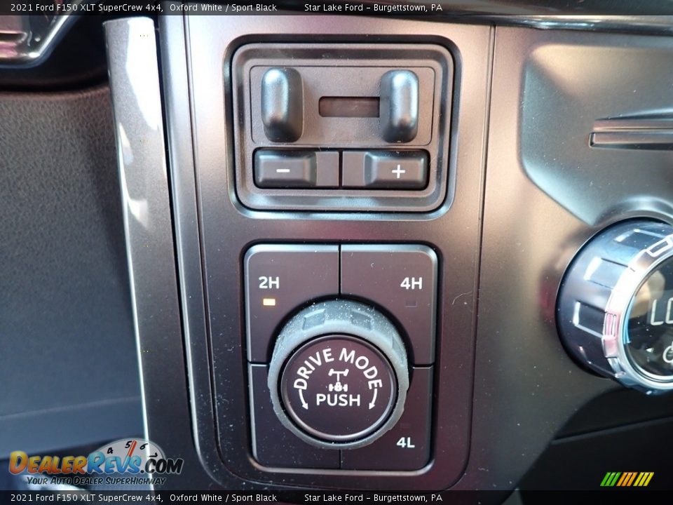 Controls of 2021 Ford F150 XLT SuperCrew 4x4 Photo #17
