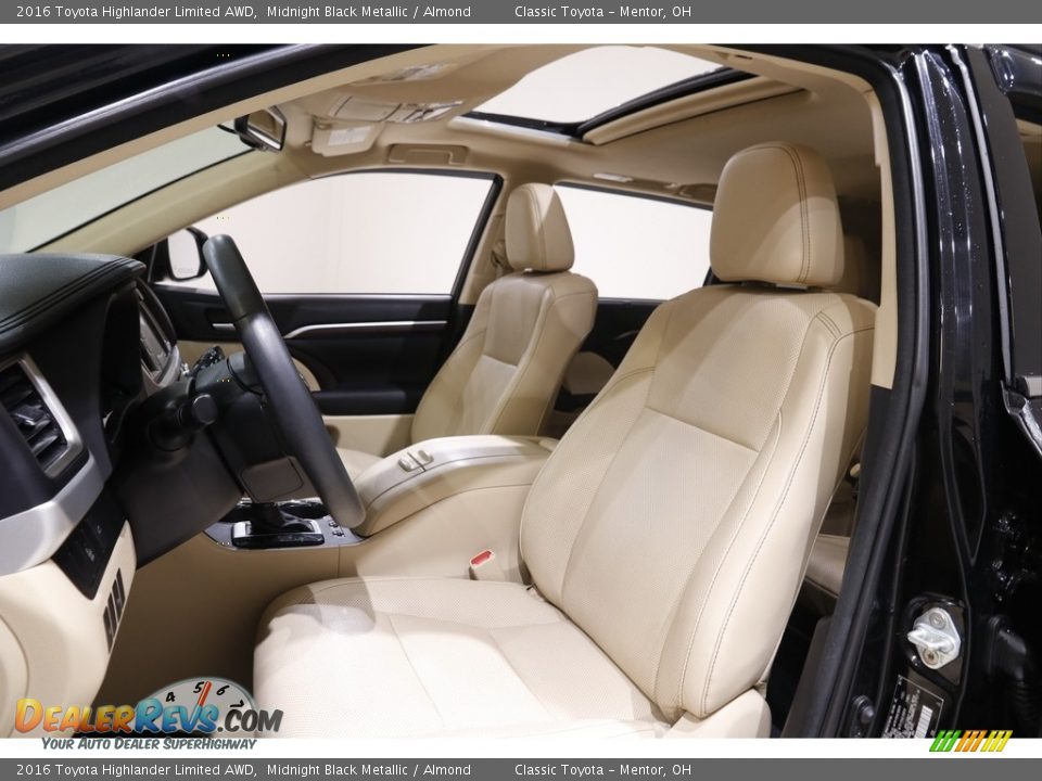 2016 Toyota Highlander Limited AWD Midnight Black Metallic / Almond Photo #5
