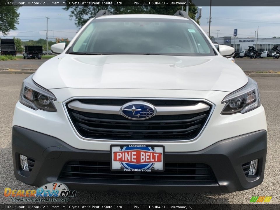 2022 Subaru Outback 2.5i Premium Crystal White Pearl / Slate Black Photo #3