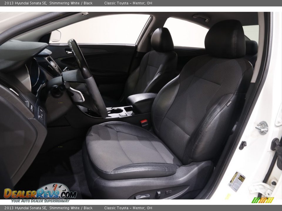 2013 Hyundai Sonata SE Shimmering White / Black Photo #5