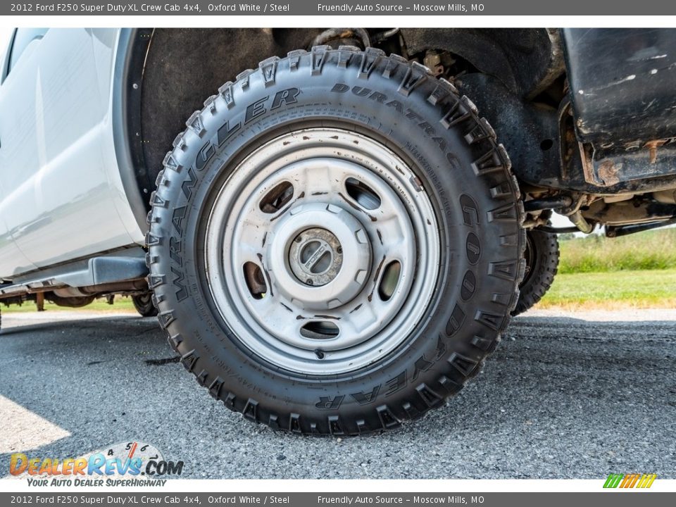 2012 Ford F250 Super Duty XL Crew Cab 4x4 Oxford White / Steel Photo #2