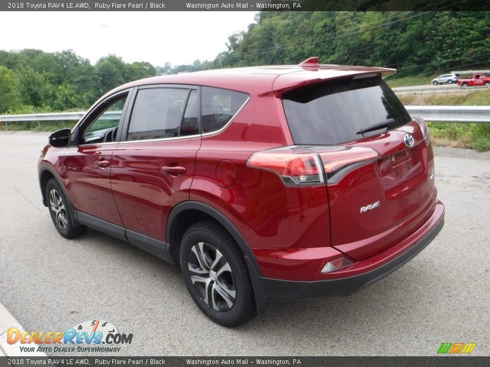 2018 Toyota RAV4 LE AWD Ruby Flare Pearl / Black Photo #8
