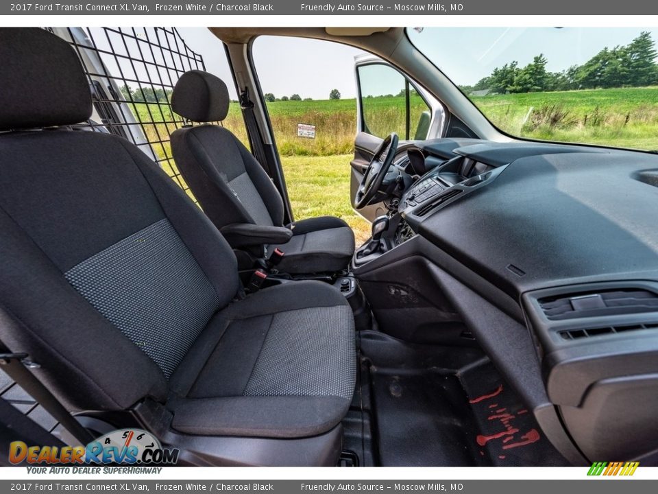 2017 Ford Transit Connect XL Van Frozen White / Charcoal Black Photo #28