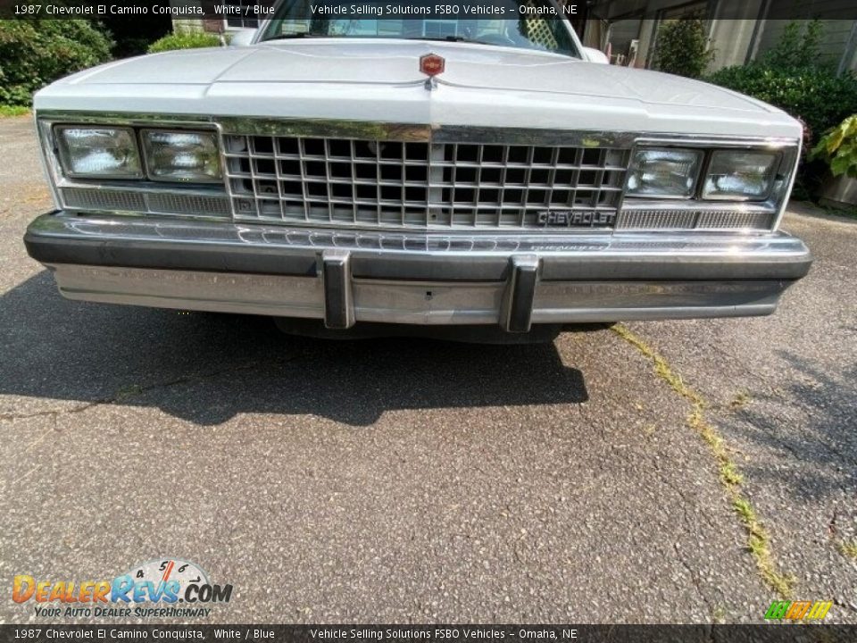 1987 Chevrolet El Camino Conquista White / Blue Photo #2