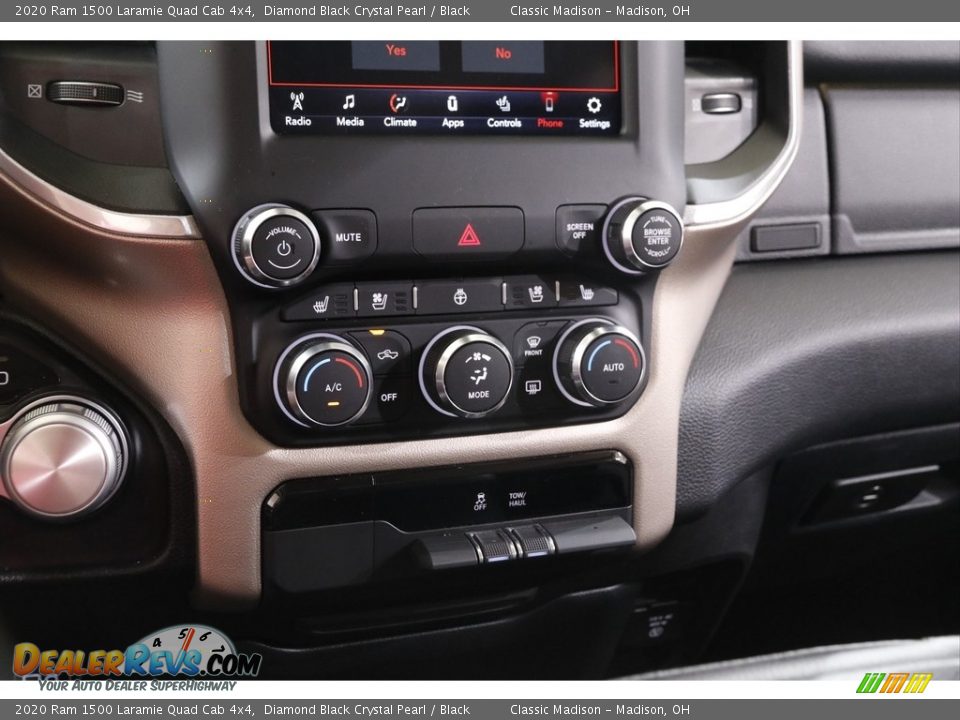 2020 Ram 1500 Laramie Quad Cab 4x4 Diamond Black Crystal Pearl / Black Photo #14