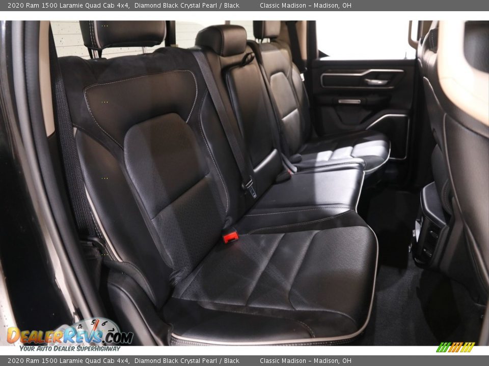 2020 Ram 1500 Laramie Quad Cab 4x4 Diamond Black Crystal Pearl / Black Photo #17