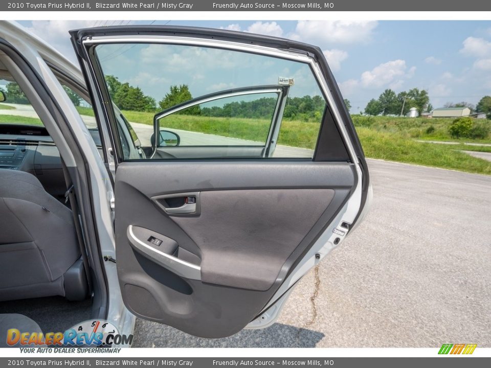 2010 Toyota Prius Hybrid II Blizzard White Pearl / Misty Gray Photo #24