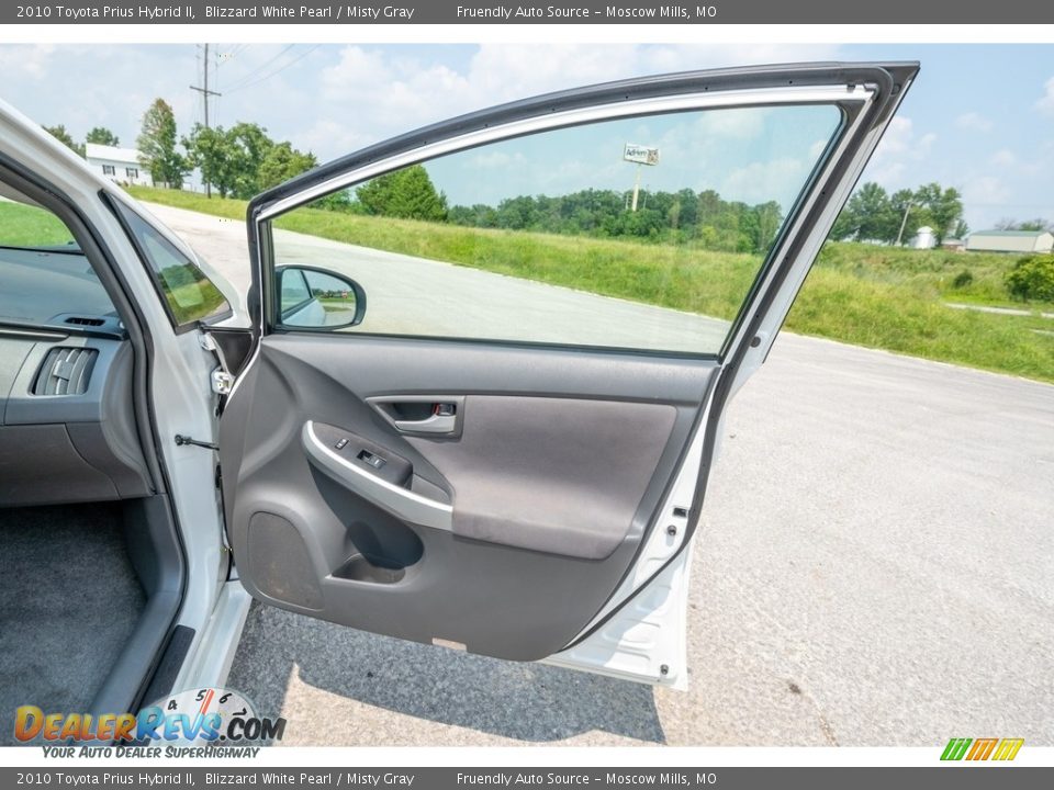 2010 Toyota Prius Hybrid II Blizzard White Pearl / Misty Gray Photo #25