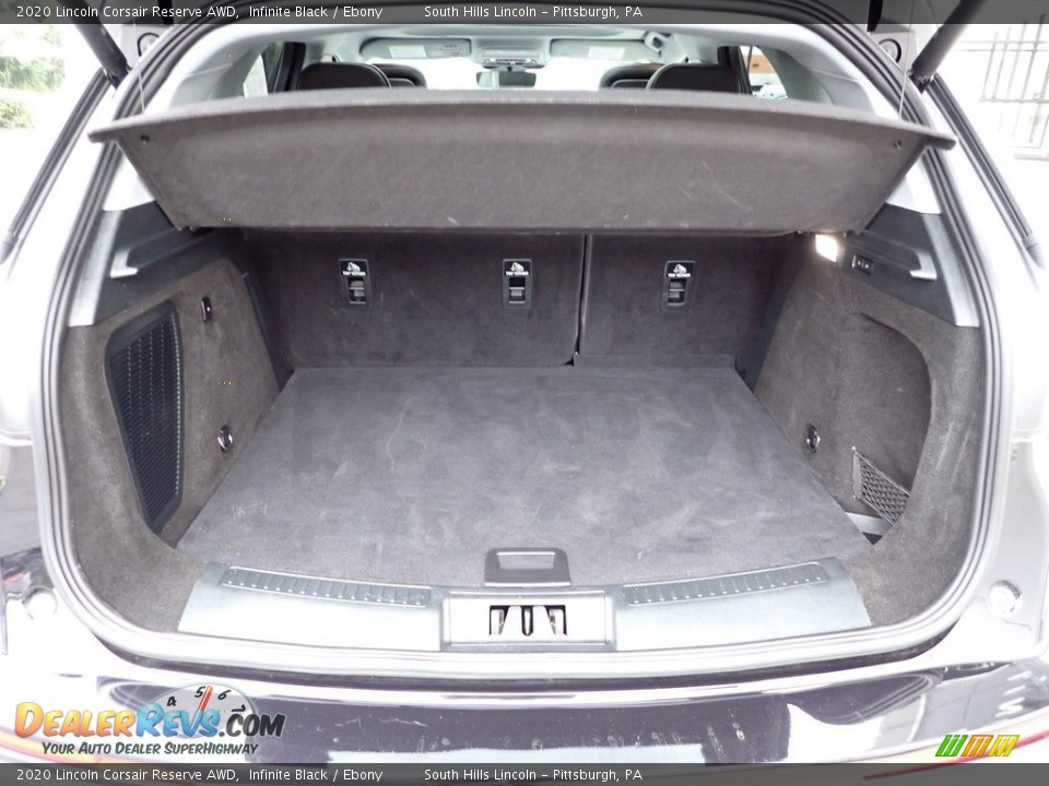 2020 Lincoln Corsair Reserve AWD Trunk Photo #5