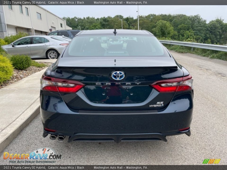 2021 Toyota Camry SE Hybrid Galactic Aqua Mica / Black Photo #8