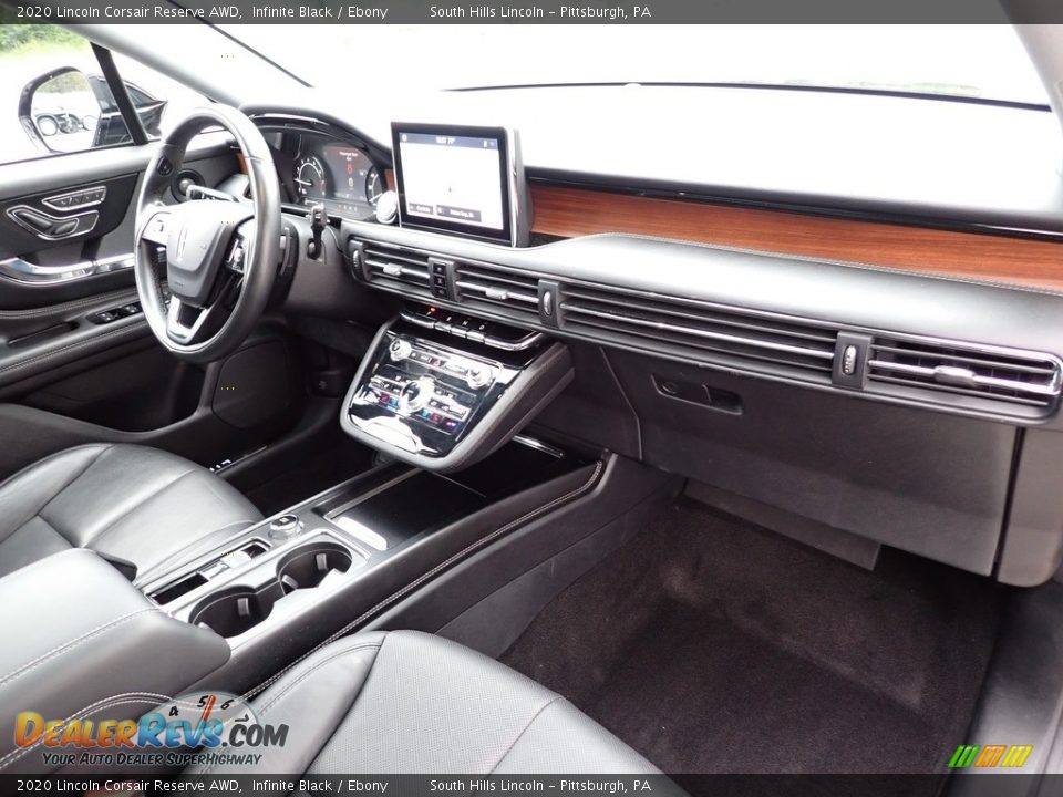 Dashboard of 2020 Lincoln Corsair Reserve AWD Photo #12