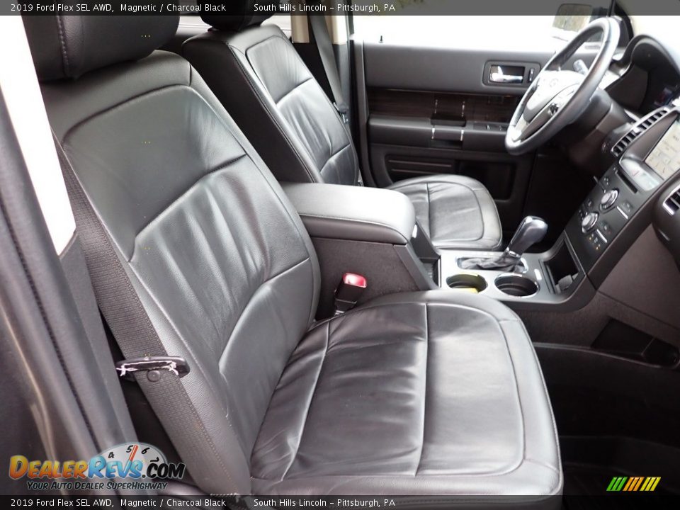 Front Seat of 2019 Ford Flex SEL AWD Photo #11