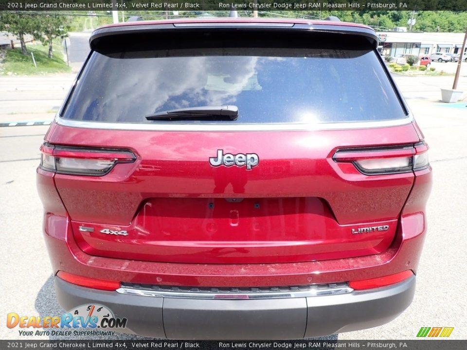 2021 Jeep Grand Cherokee L Limited 4x4 Velvet Red Pearl / Black Photo #4