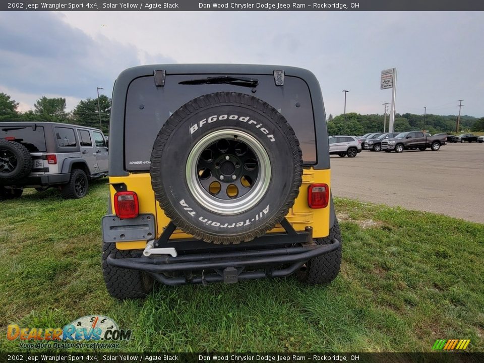 2002 Jeep Wrangler Sport 4x4 Solar Yellow / Agate Black Photo #6