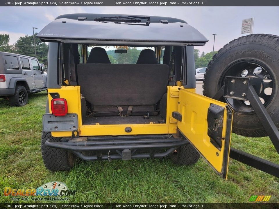2002 Jeep Wrangler Sport 4x4 Solar Yellow / Agate Black Photo #9