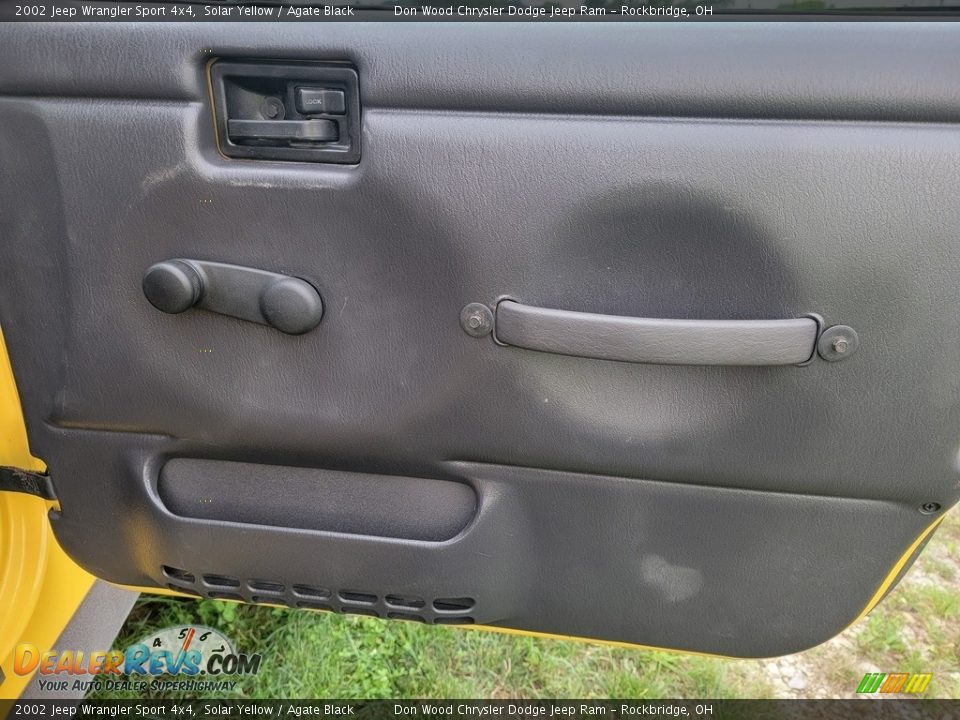 2002 Jeep Wrangler Sport 4x4 Solar Yellow / Agate Black Photo #21