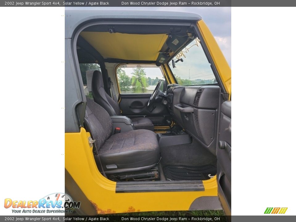 2002 Jeep Wrangler Sport 4x4 Solar Yellow / Agate Black Photo #22