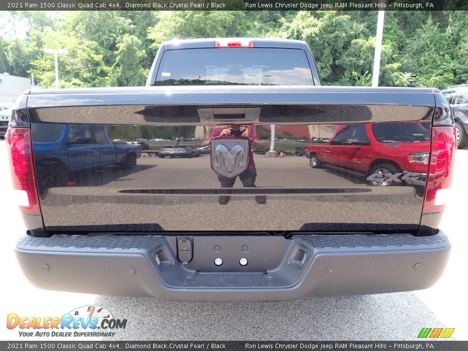 2021 Ram 1500 Classic Quad Cab 4x4 Diamond Black Crystal Pearl / Black Photo #4