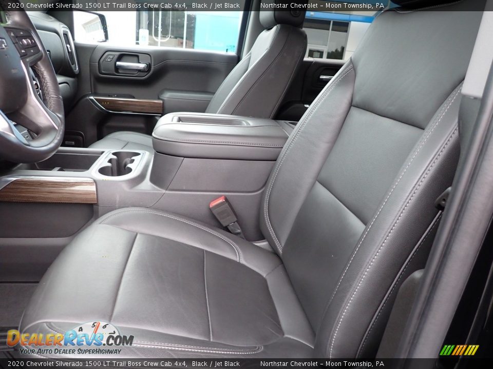 Front Seat of 2020 Chevrolet Silverado 1500 LT Trail Boss Crew Cab 4x4 Photo #19