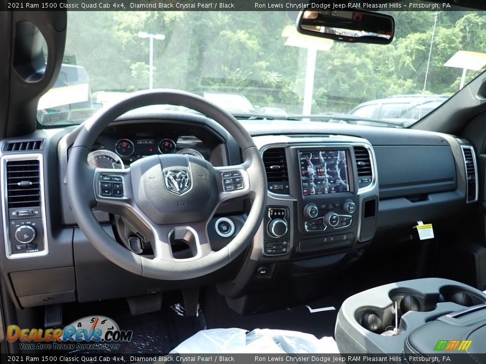 2021 Ram 1500 Classic Quad Cab 4x4 Diamond Black Crystal Pearl / Black Photo #12