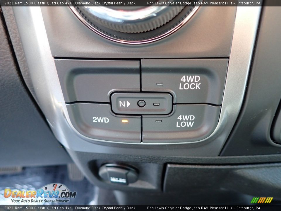 2021 Ram 1500 Classic Quad Cab 4x4 Diamond Black Crystal Pearl / Black Photo #16