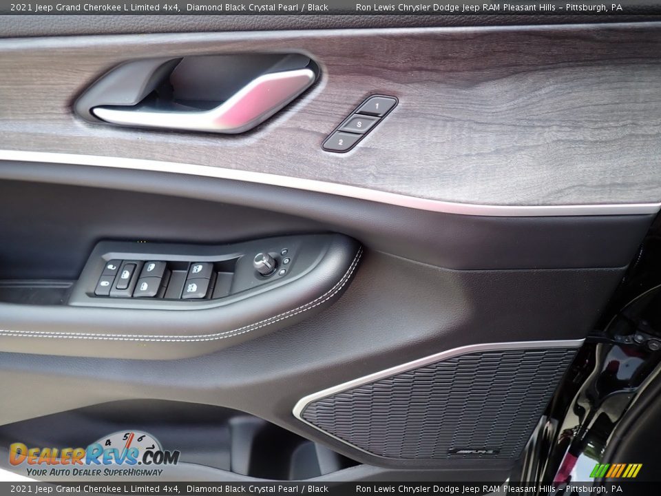 2021 Jeep Grand Cherokee L Limited 4x4 Diamond Black Crystal Pearl / Black Photo #14