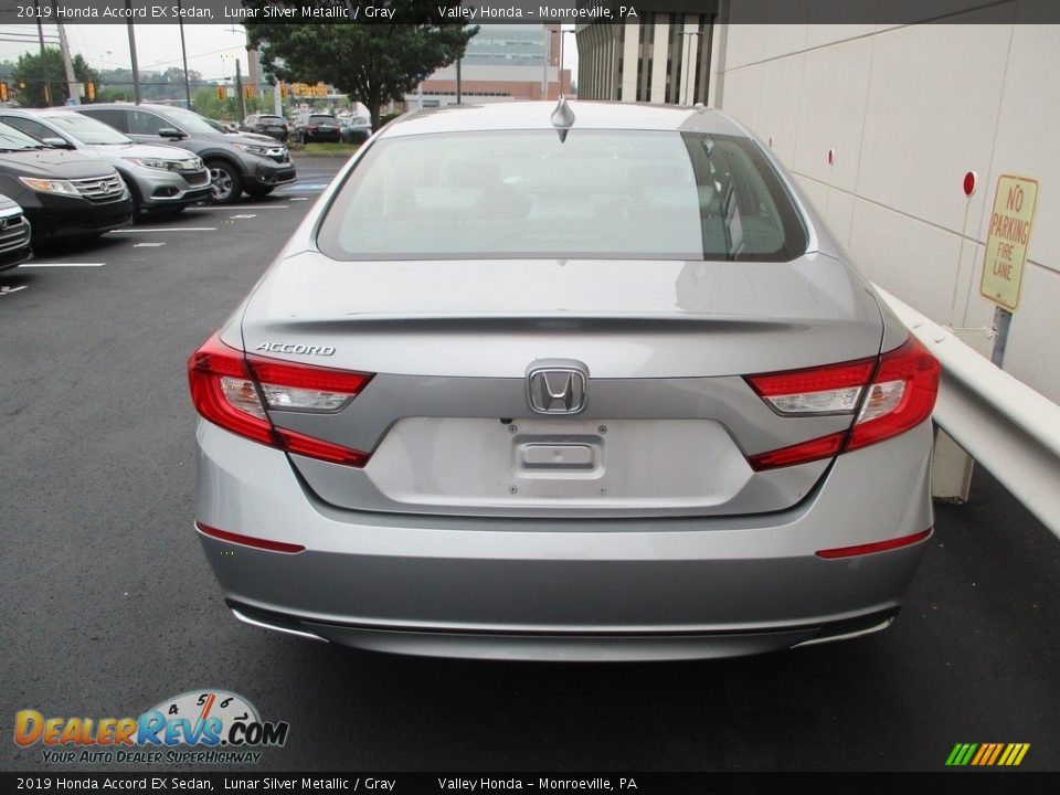 2019 Honda Accord EX Sedan Lunar Silver Metallic / Gray Photo #4