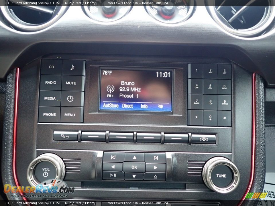 Controls of 2017 Ford Mustang Shelby GT350 Photo #18