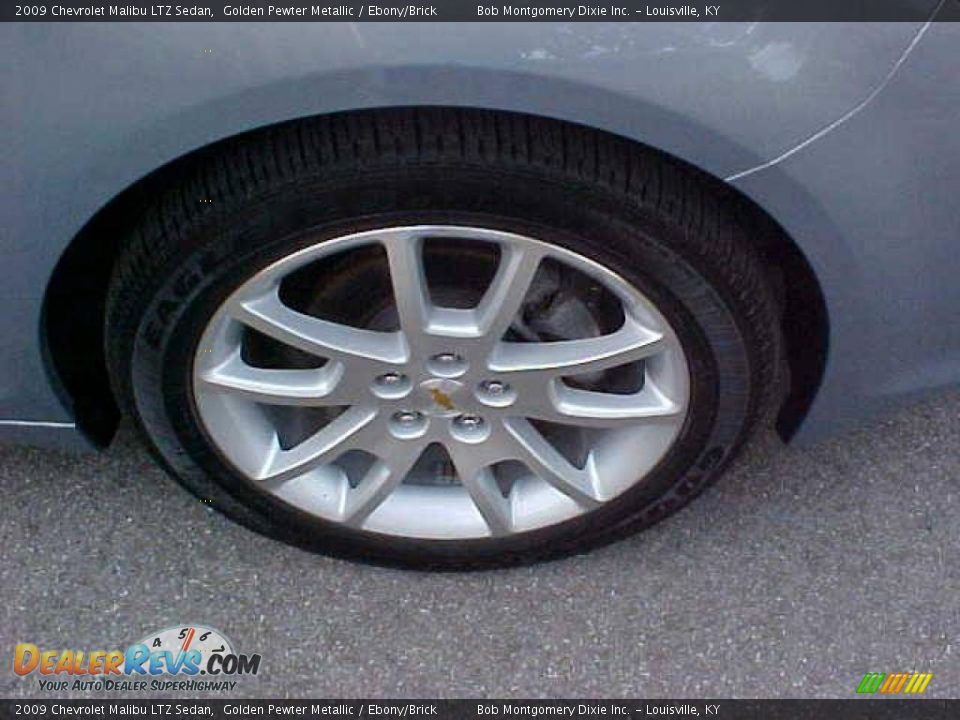 2009 Chevrolet Malibu LTZ Sedan Golden Pewter Metallic / Ebony/Brick Photo #4