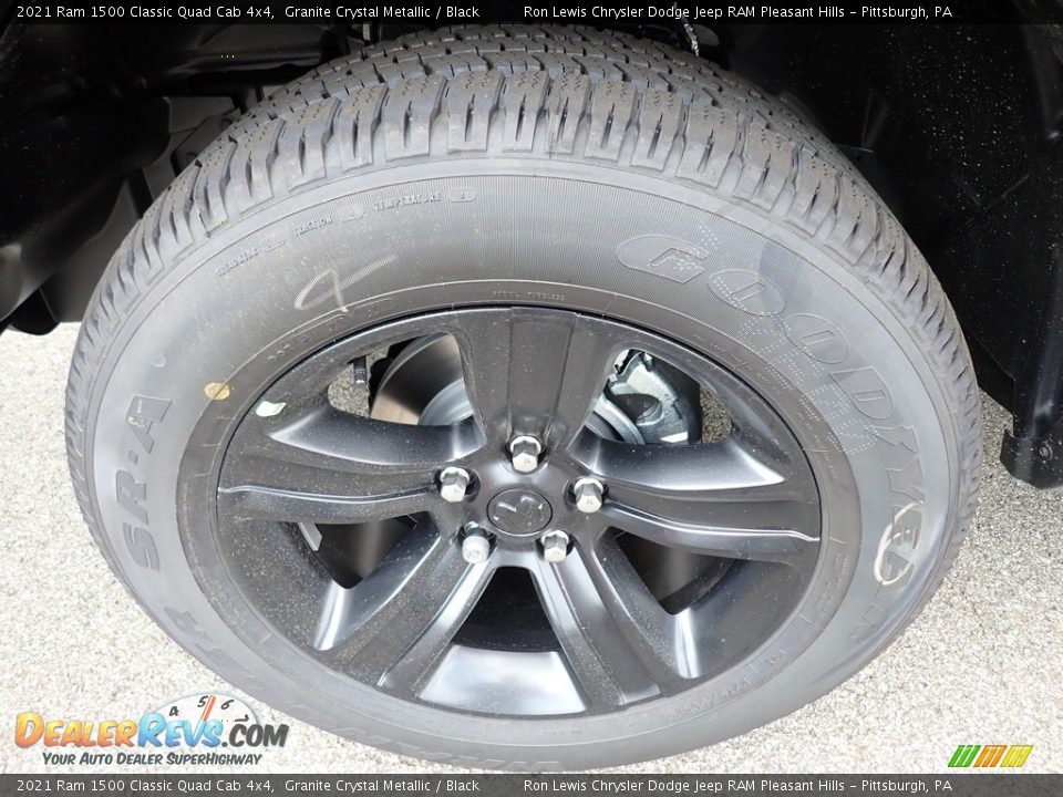 2021 Ram 1500 Classic Quad Cab 4x4 Granite Crystal Metallic / Black Photo #9