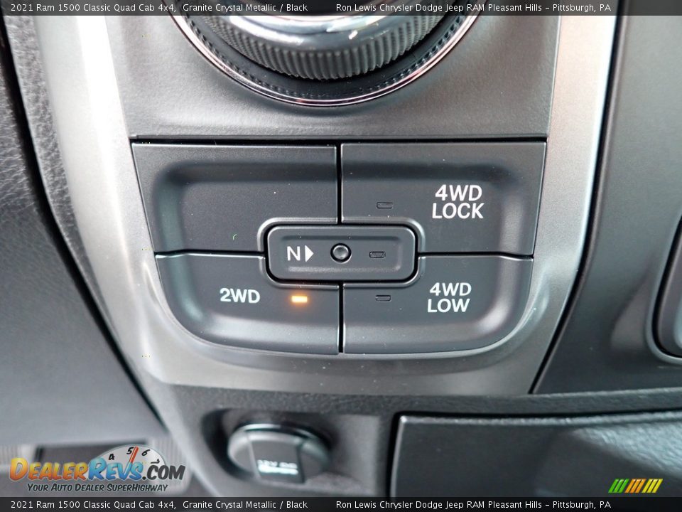 2021 Ram 1500 Classic Quad Cab 4x4 Granite Crystal Metallic / Black Photo #16