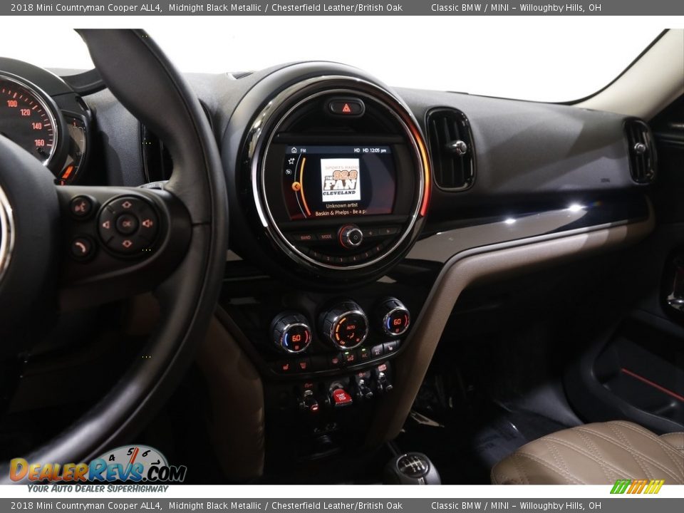 2018 Mini Countryman Cooper ALL4 Midnight Black Metallic / Chesterfield Leather/British Oak Photo #9