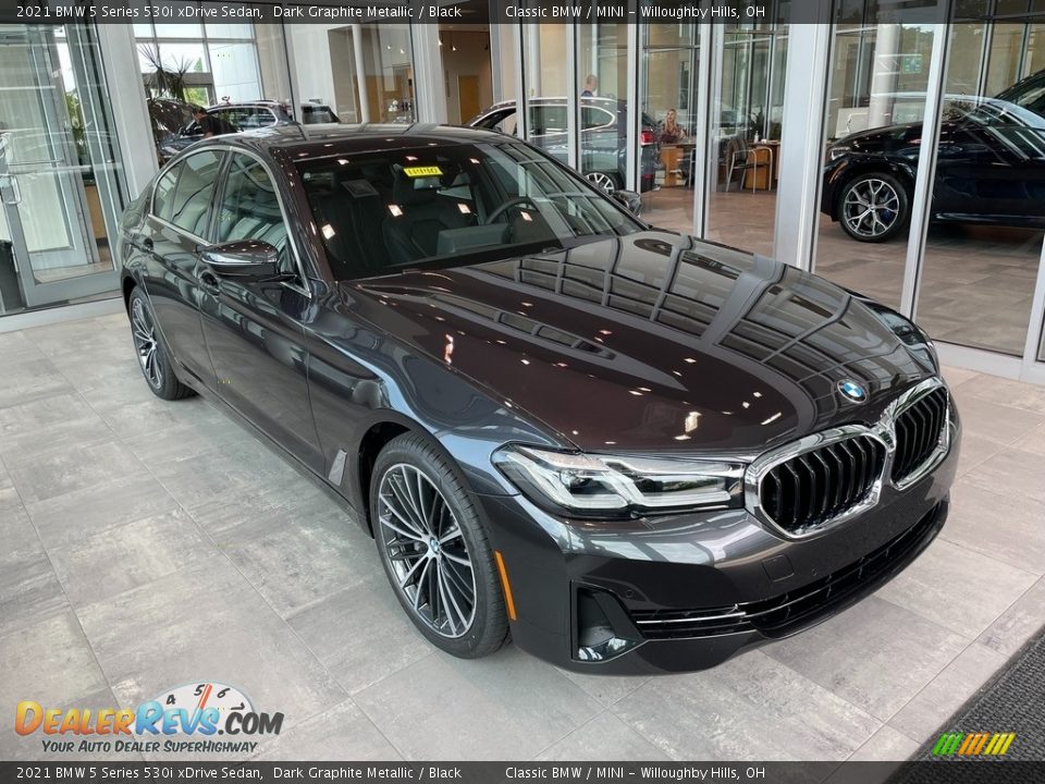 2021 BMW 5 Series 530i xDrive Sedan Dark Graphite Metallic / Black Photo #1