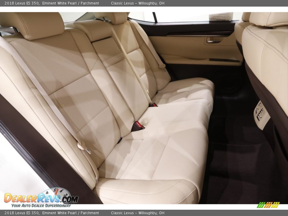 2018 Lexus ES 350 Eminent White Pearl / Parchment Photo #18