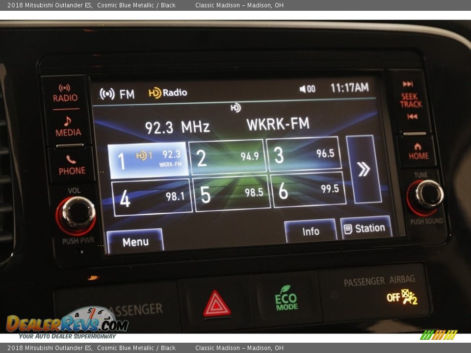 2018 Mitsubishi Outlander ES Cosmic Blue Metallic / Black Photo #10