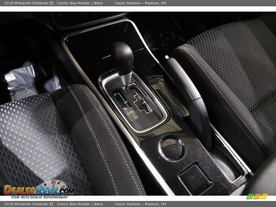 2018 Mitsubishi Outlander ES Cosmic Blue Metallic / Black Photo #12