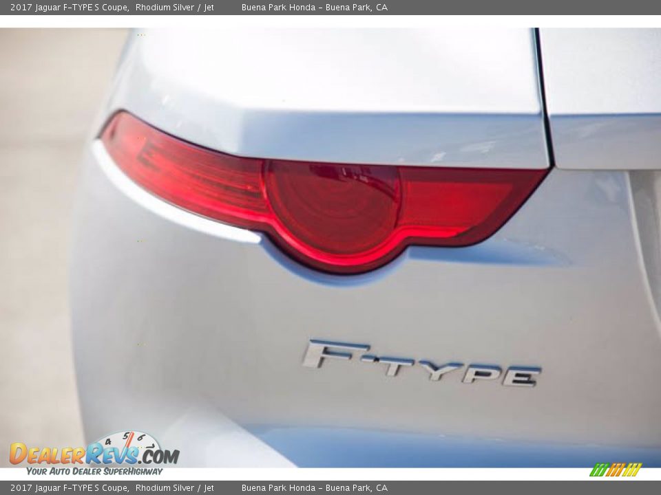 2017 Jaguar F-TYPE S Coupe Rhodium Silver / Jet Photo #11