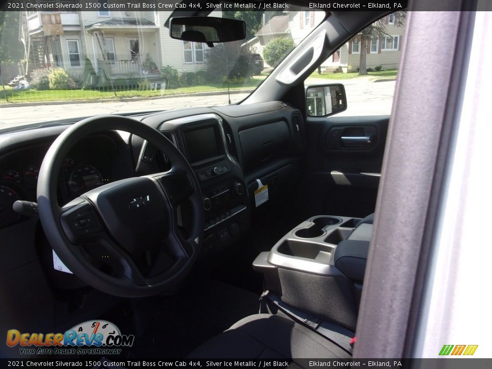 2021 Chevrolet Silverado 1500 Custom Trail Boss Crew Cab 4x4 Silver Ice Metallic / Jet Black Photo #15