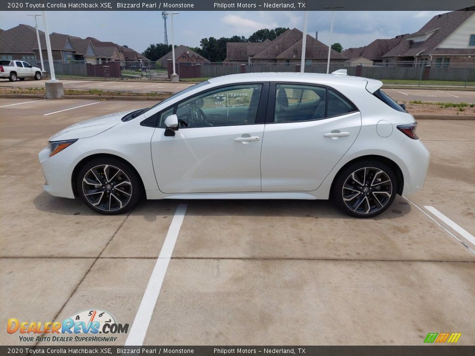 2020 Toyota Corolla Hatchback XSE Blizzard Pearl / Moonstone Photo #4