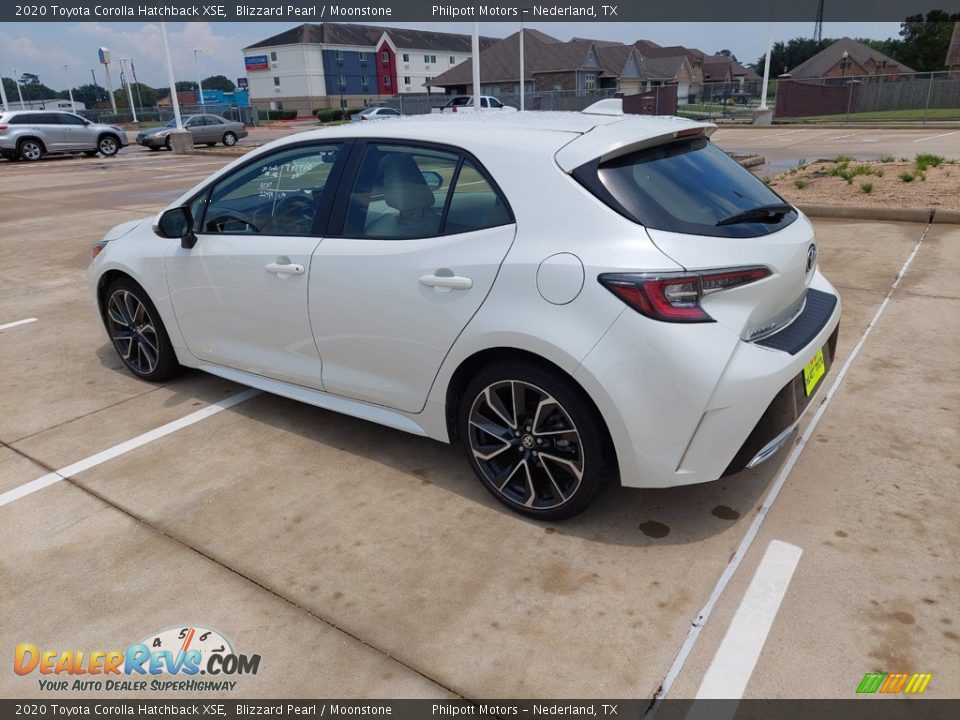 2020 Toyota Corolla Hatchback XSE Blizzard Pearl / Moonstone Photo #5