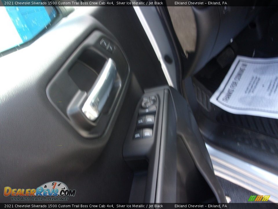 2021 Chevrolet Silverado 1500 Custom Trail Boss Crew Cab 4x4 Silver Ice Metallic / Jet Black Photo #17