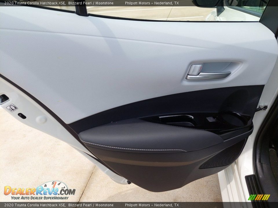 2020 Toyota Corolla Hatchback XSE Blizzard Pearl / Moonstone Photo #22