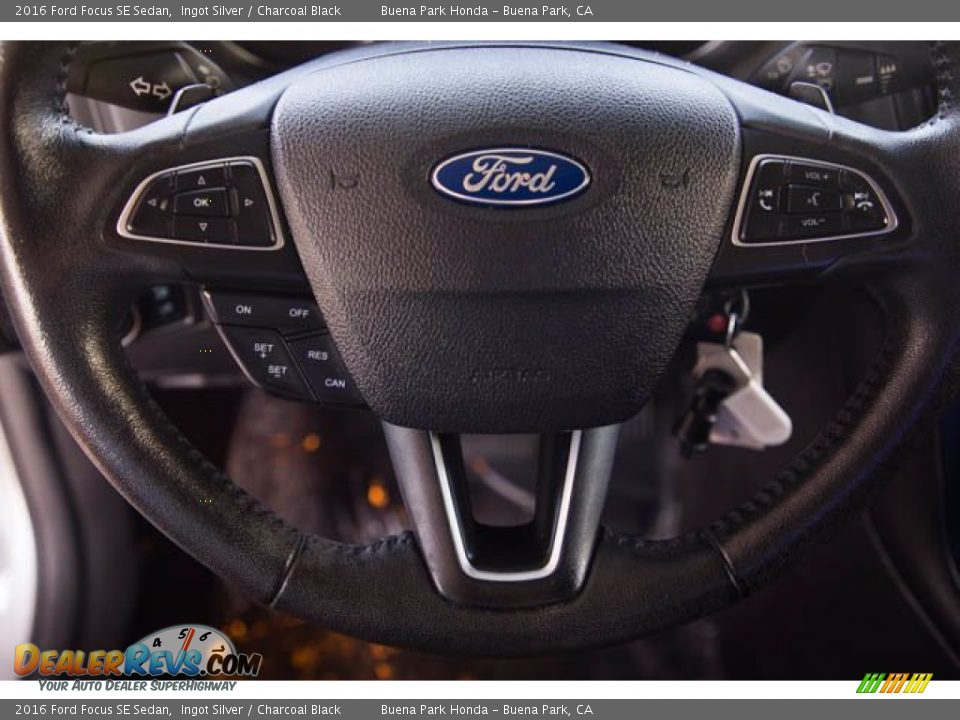 2016 Ford Focus SE Sedan Ingot Silver / Charcoal Black Photo #13