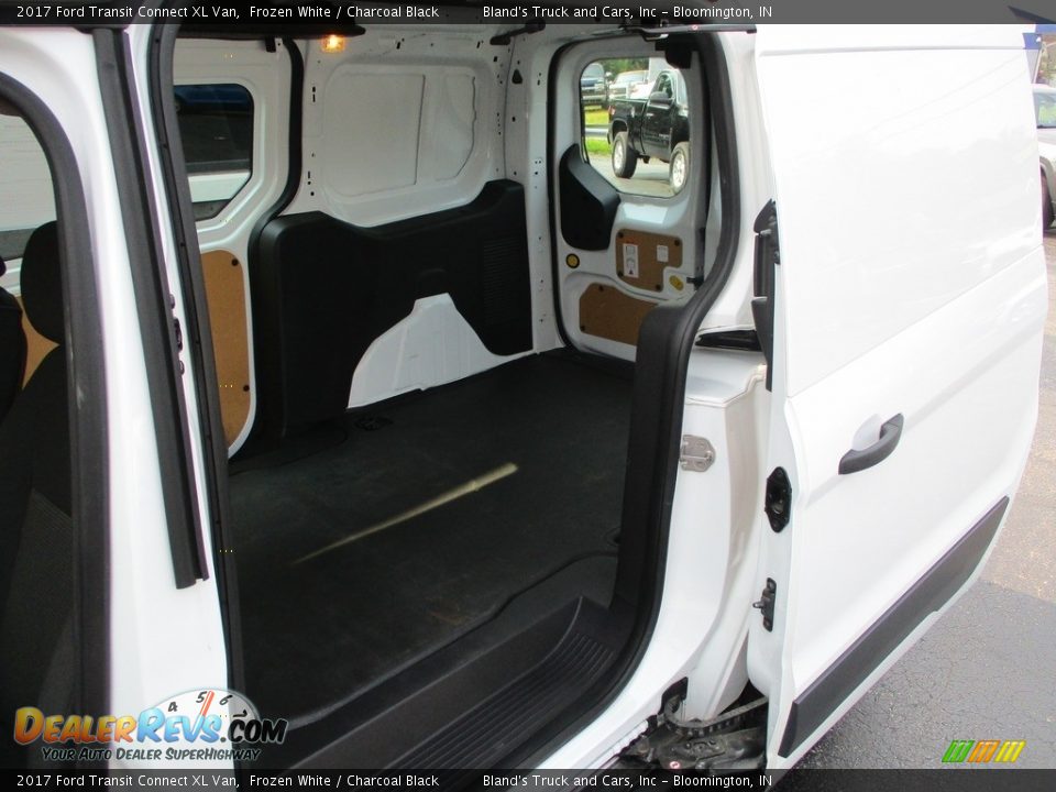 2017 Ford Transit Connect XL Van Frozen White / Charcoal Black Photo #16