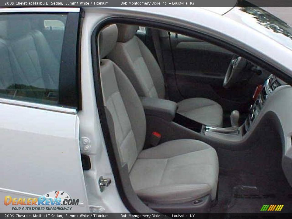 2009 Chevrolet Malibu LT Sedan Summit White / Titanium Photo #5