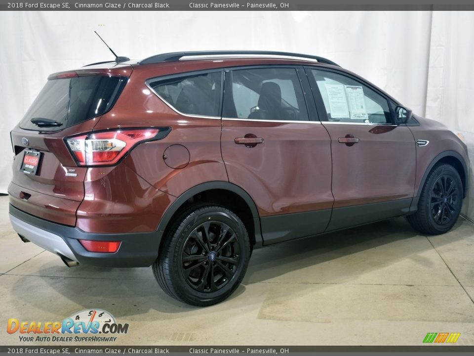 2018 Ford Escape SE Cinnamon Glaze / Charcoal Black Photo #2