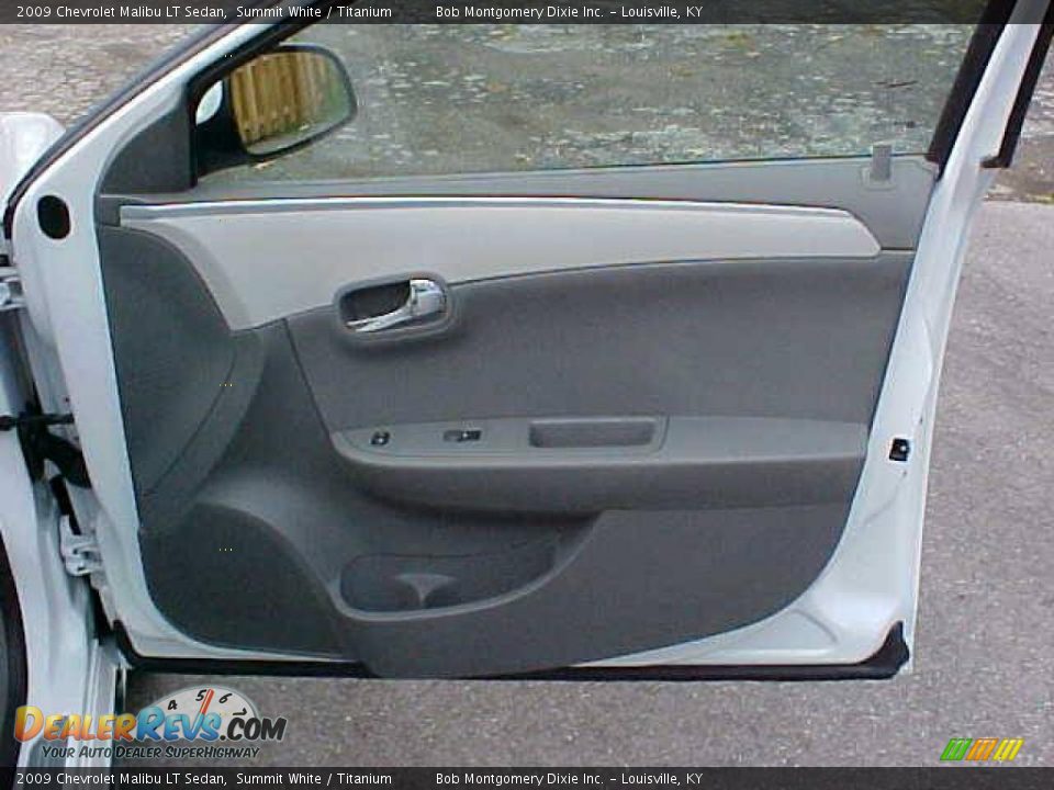 2009 Chevrolet Malibu LT Sedan Summit White / Titanium Photo #6