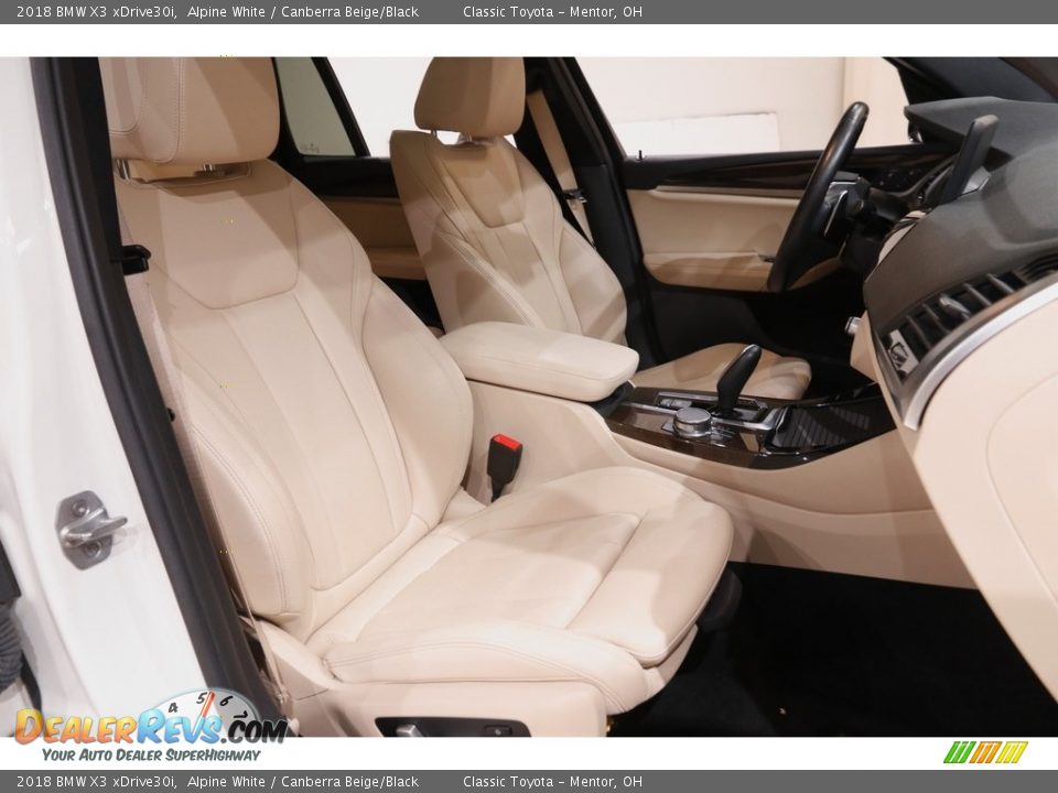2018 BMW X3 xDrive30i Alpine White / Canberra Beige/Black Photo #17